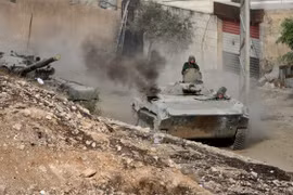 Xe tăng và xe BMP quân đội Syria