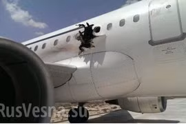 Cận cảnh máy bay A321 gặp nạn ở Somali hạ cánh.