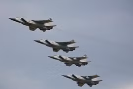 Khám phá bí mật siêu tiêm kích thống trị bầu trời MiG-31