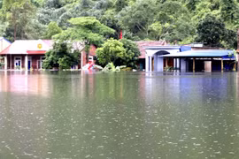 Nước dâng cao, xã đảo ở Hải Phòng biến thành biển hồ