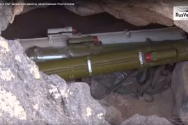 Quân đội Syria thu giữ vũ khí của IS ở al-Safa. Ảnh minh họa video Rusvesna