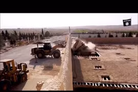 Video: Cận cảnh thị trấn Al-Qaryatayn trong tay IS