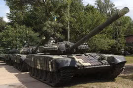 Một số xe tăng của lực lượng dân quân vùng Donbass