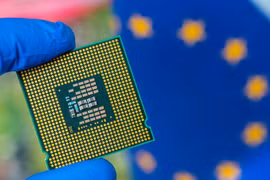 Châu Âu lên kế hoạch đầu tư sản xuất chip. Ảnh E&T