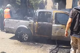 Nhiều xe vận tải của lực lượng Hồi giáo cực đoan ở Idlib bị thiêu hủy