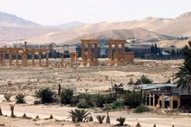 Video + Ảnh: Quân đội Syria đánh vào trung tâm thành phố Palmyra