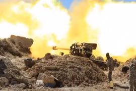Video: Lính Syria săn khủng bố, trực thăng Syria lần đầu hạ cánh xuống Kweires 
