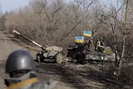 Ra đòn với quân ly khai, Kiev ăn quả đắng