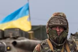 Lính Ukraine trong cuộc chiến miền Đông