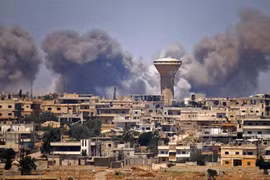 Lực lượng pháo binh - tên lửa Syria tấn công trên chiến trường Daraa, Ảnh minh họa Muraselon