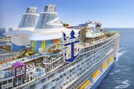 Tầu du lịch lớn nhất thế giới Biểu tượng của Biển "Icon of Seas. Ảnh video Royal Caribbean International.
