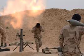 Binh sĩ lực lượng Vũ trang Syria chiến đấu trên chiến trường Palmyra