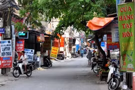 Nhếch nhác “rác” quảng cáo