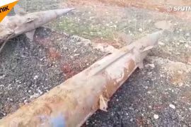 Tên lửa phòng không trong kho vũ khí lực lượng Hồi giáo cực đoan ở Daraa. Ảnh: video Sputnik.