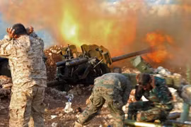 Pháo binh Syria dội lửa mở đường vào thành cổ Palmir