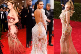 Điếng người với dàn sao nữ sexy thích khoe thân 
