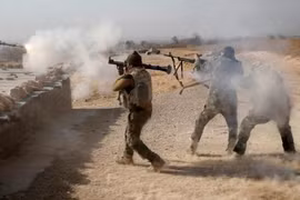 Binh sĩ quân đội Iraq tấn công thành phố Mosul