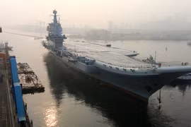 Tàu sân bay Trung Quốc Type 001A đã hoàn thành.