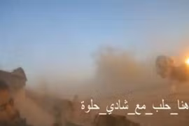 Một cảnh quay trong video của thủ lĩnh chiến trường Jabhat Al-Ahrar Sham