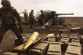 Giao tranh đẫm máu, Ukraine bên bờ vực thẳm