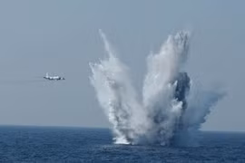  Việt Nam có thể mua 6 “sát thủ” săn ngầm P-3 Orion Mỹ (Video)