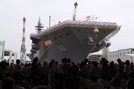 Tàu Izumo 