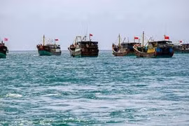 Tàu cá Trung Quốc tại Biển Đông (Ảnh: Tân Hoa Xã)