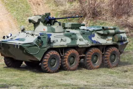 Xe thiết giáp BTR-82 Nga