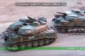 Hai chiếc xe Shika, lực lượng Hồi giáo cực đoan giao trả cho quân đội Syria