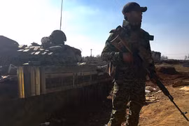 Binh sĩ quân đội Syria trên chiến trường Daraa