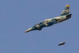 Tình báo Nga hỗ trợ không quân Syria không kích IS ở Homs