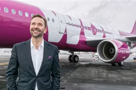 Nhà sáng lập kiêm CEO của hãng hàng không giá rẻ WOW Air