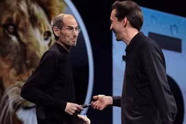 Steve Jobs và cậu học trò Scott Forstall 