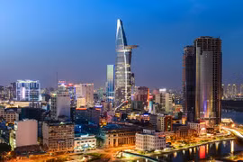 TP. HCM phấn đấu là thành phố toàn cầu, tiên phong, trở thành trung tâm khởi nghiệp, sáng tạo của cả nước, trung tâm giáo dục và y tế quốc tế.
