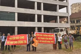 Việc chậm tiến độ nhiều năm và đội giá đã gây bức xúc cao độ cho các CBCS Báo CAND và người mua lại.