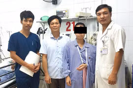 Bệnh nhân được xuất viện khỏe mạnh sau 17 ngày điều trị tích cực tại Bệnh viện 19-8
