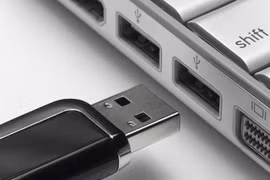 Người dùng thường bị mất dữ liệu trên USB vì nhiều nguyên nhân khác nhau. Ảnh: INTERNET