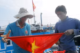 Ngư dân Lý Sơn nô nức mở mùa biển mới ở Hoàng Sa