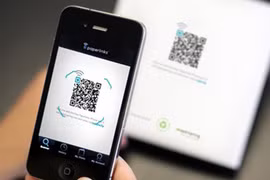 Mới đây, Apple đã bổ sung thêm tính năng cho phép người dùng iPhone, iPad có thể quét QR Code bằng camera mà không cần cài đặt thêm các ứng dụng của bên thứ ba.