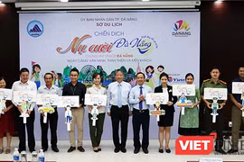 Chiều 19/9, UBND TP Đà Nẵng đã tổ chức họp báo phát động chiến dịch “Nụ cười Đà Nẵng” để chào đón Tuần lễ cấp cao APEC sẽ diễn ra vào tháng 11 tới.