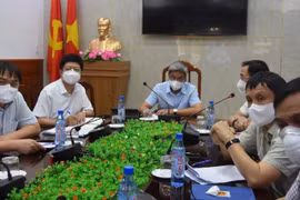 Thứ trưởng Nguyễn Trường Sơn chủ trì cuộc họp về tiến độ thiết lập các trung tâm hồi sức tích cực tại TP.HCM.