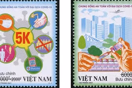 Bộ tem thứ hai về chủ đề COVID-19: “Chung sống an toàn với đại dịch COVID-19”. Ảnh: Anh Lê ghép.
