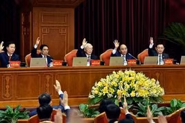 Tổng Bí thư, Chủ tịch nước Nguyễn Phú Trọng cho biết, Bộ Chính trị đã xem xét cẩn trọng cơ sở pháp lý và cơ sở thực tiễn của việc kiện toàn các chức danh lãnh đạo các cơ quan Nhà nước ngay sau Đại hội toàn quốc lần thứ XIII của Đảng. 