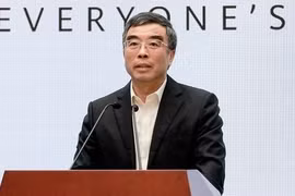 Chủ tịch Huawei Liang Hua