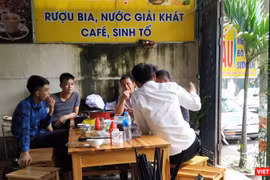 Sử dụng rượu, bia đang gây ra rất nhiều hệ lụy cho xã hội (Ảnh minh họa)