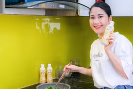 Thức uống dinh dưỡng tiện lợi cùng phụ nữ đơn giản hóa việc chăm sóc sắc đẹp 