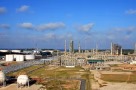 Thời cơ mới, vận hội mới để Petrovietnam phát triển bền vững