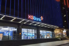 Logo KSBank bên ngoài toà nhà Sunshine Center tại Hà Nội