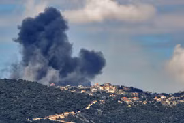 Cuộc không kích của Israel vào làng Sujoud ở Iqlim al-Toufah, miền Nam Lebanon ngày 22/3. Ảnh: Getty.