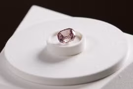 Viên kim cương "Spirit of the Rose" của công ty Alrosa (Ảnh: Getty)